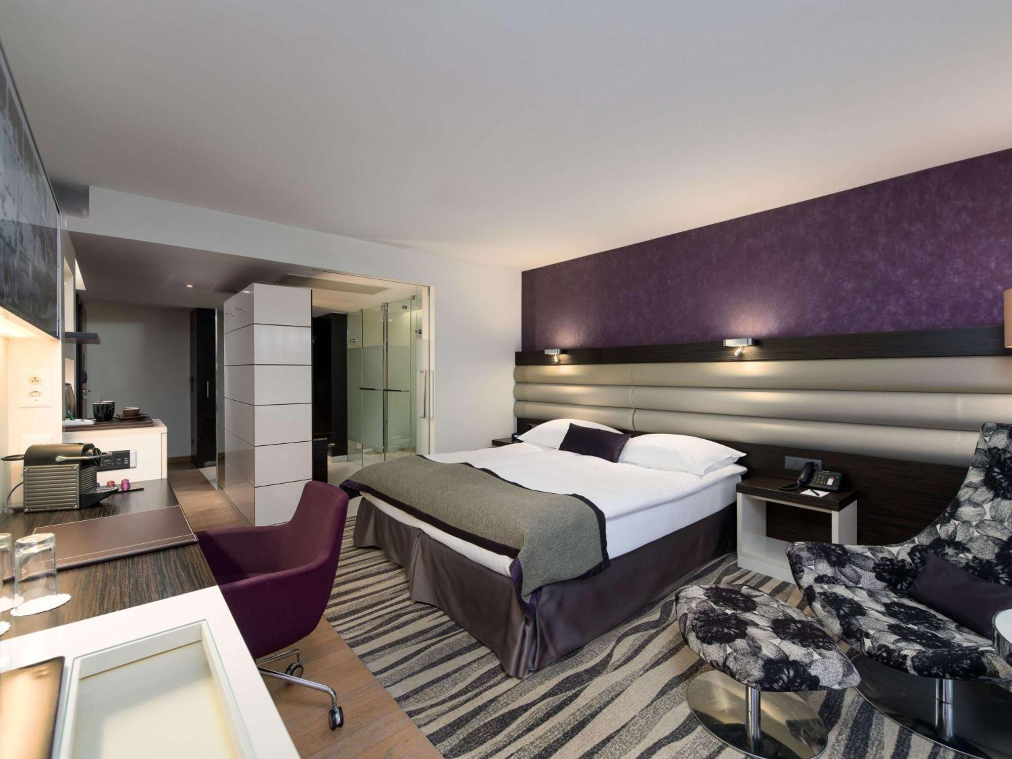 Moevenpick Hotel Лозанна Экстерьер фото